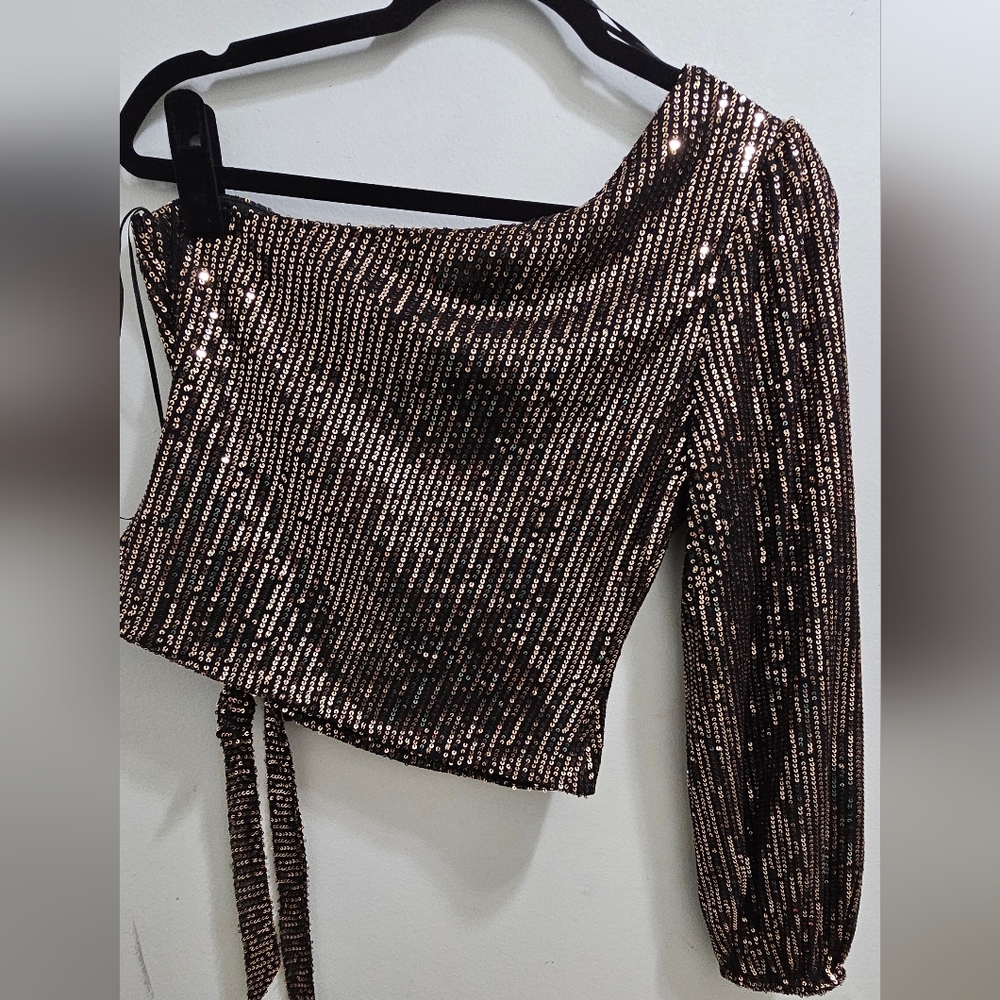 One-Shoulder Sequin Top in Bronze Sequins - Picture 4 of 7